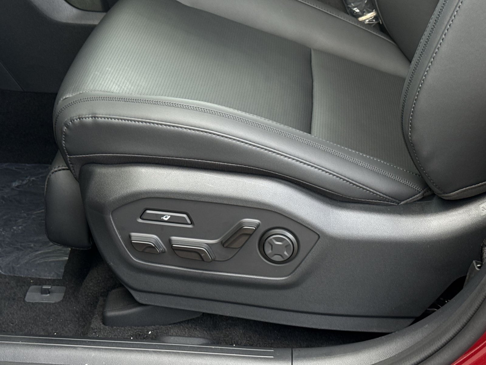 New 2026 Hyundai Santa Fe Calligraphy AWD/4WD image 14
