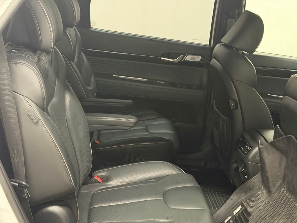 Used 2023 Hyundai Palisade Calligraphy image 21