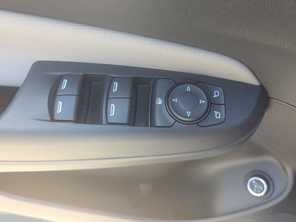 Certified 2024 Buick Envista Avenir FWD image 31