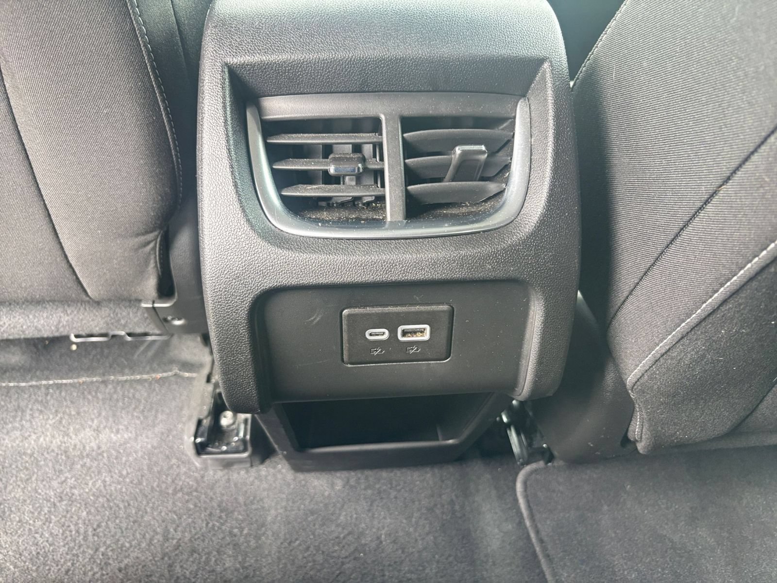 Used 2025 Chevrolet Blazer LT FWD image 22