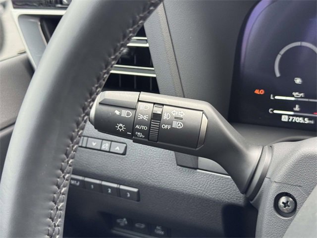 Used 2025 Lexus GX 550 image 27