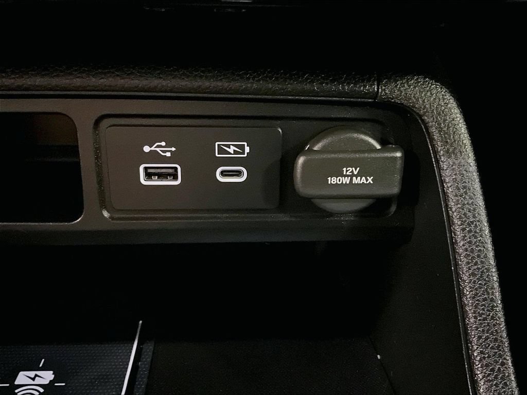 Used 2025 Honda Pilot EX-L image 27