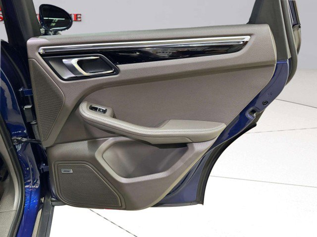 Used 2024 Porsche Macan image 78