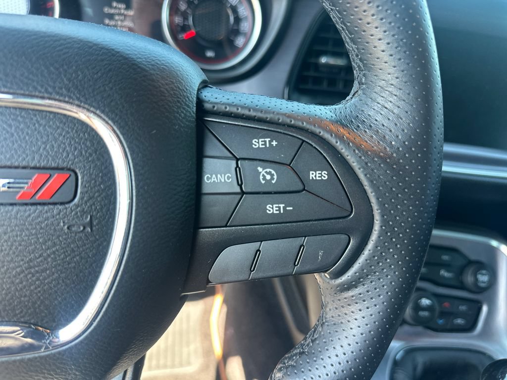 Used 2016 Dodge Challenger R/T Scat Pack RWD image 19