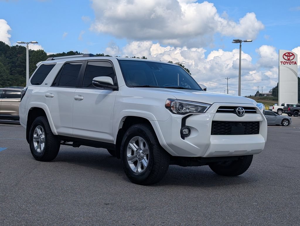 Used 2023 Toyota 4Runner SR5 Premium w/ Moonroof Package RWD image 7