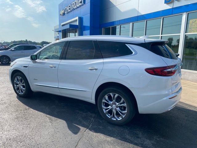 Used 2021 Buick Enclave Avenir image 2