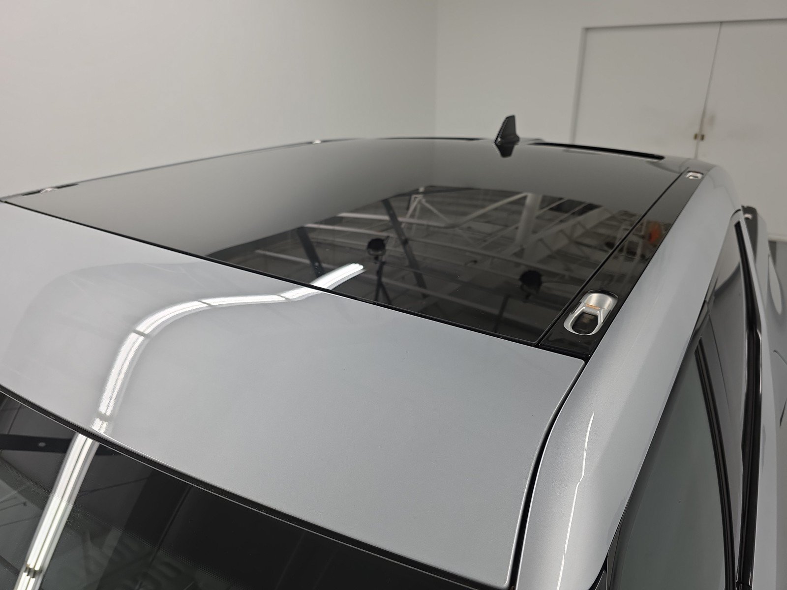 Used 2022 Rivian R1T Adventure AWD/4WD image 13