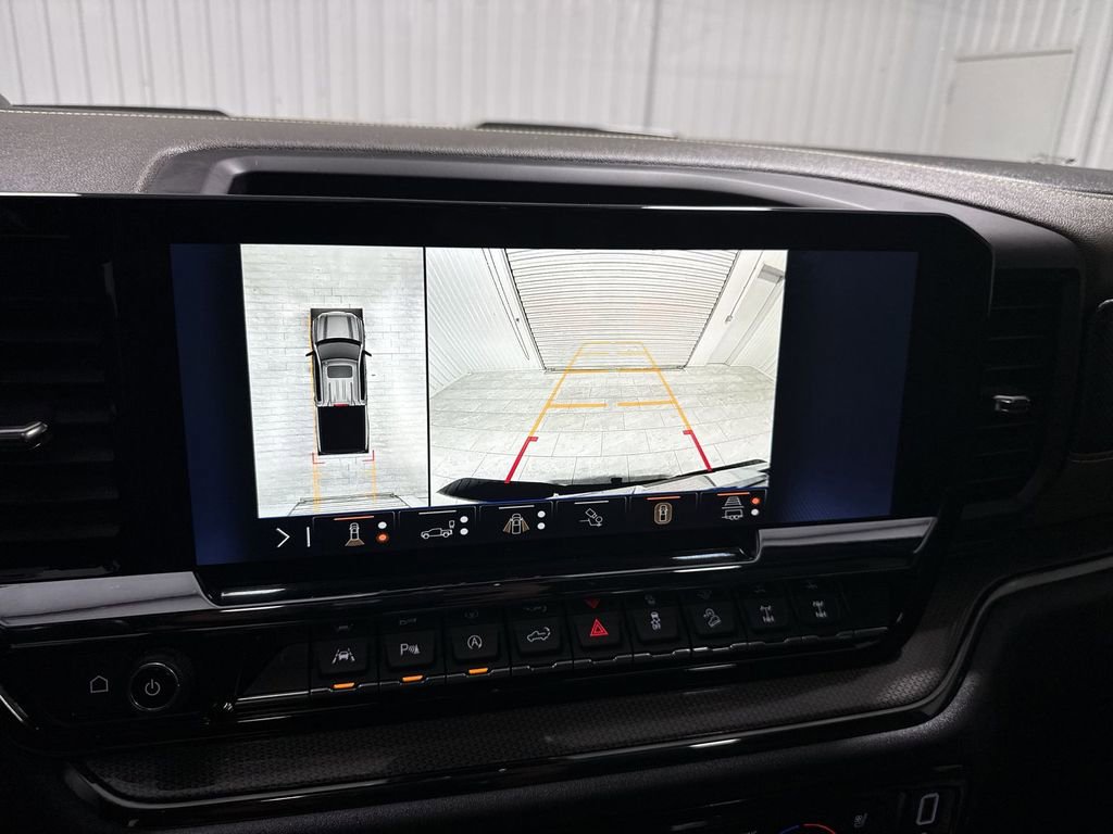 Used 2024 Chevrolet Silverado 1500 ZR2 w/ Technology Package image 15