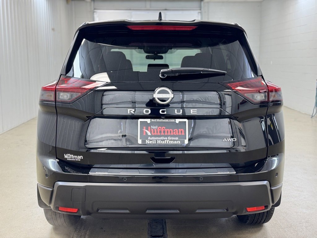 New 2026 Nissan Rogue SV image 6