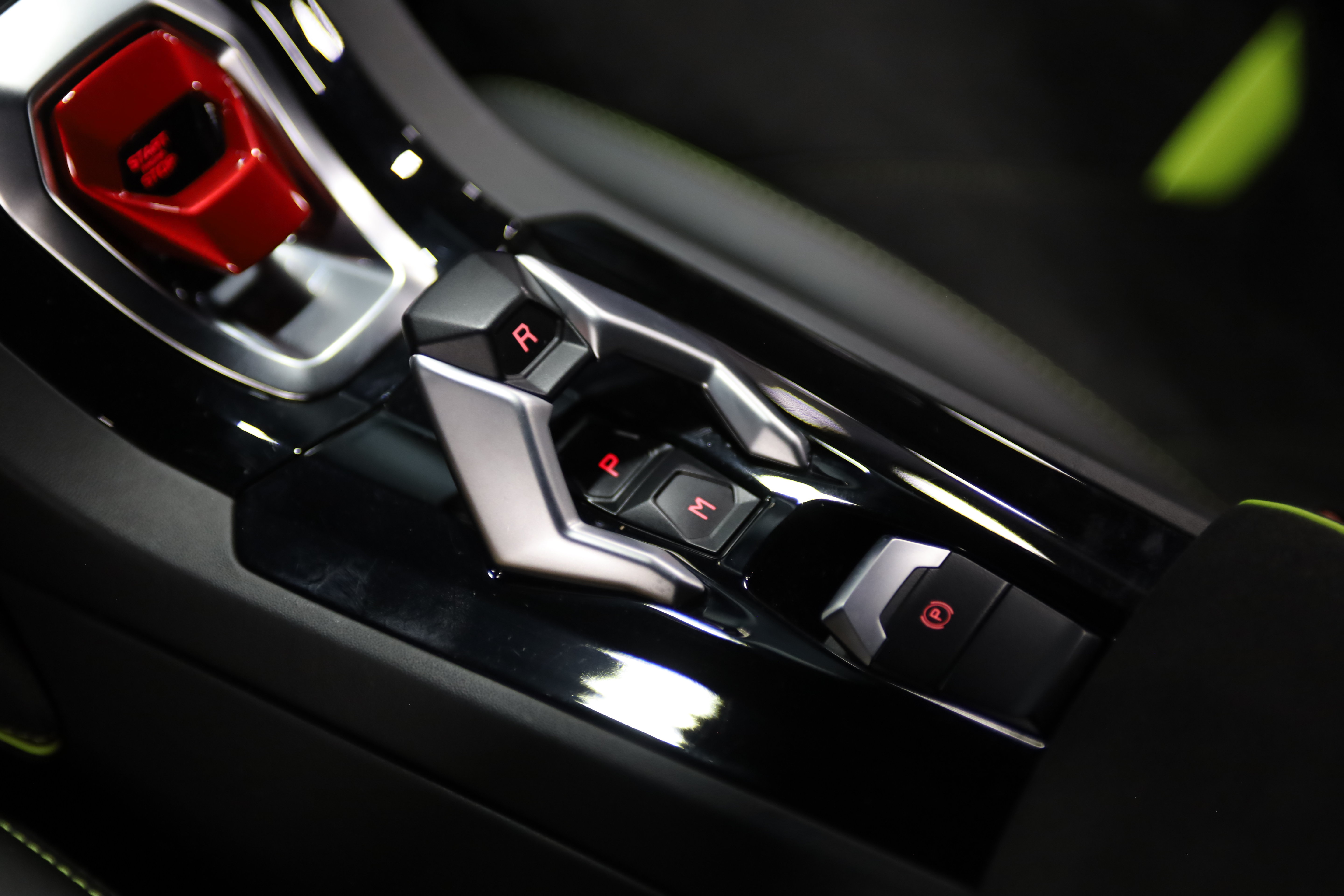Used 2021 Lamborghini Huracan EVO AWD/4WD image 29