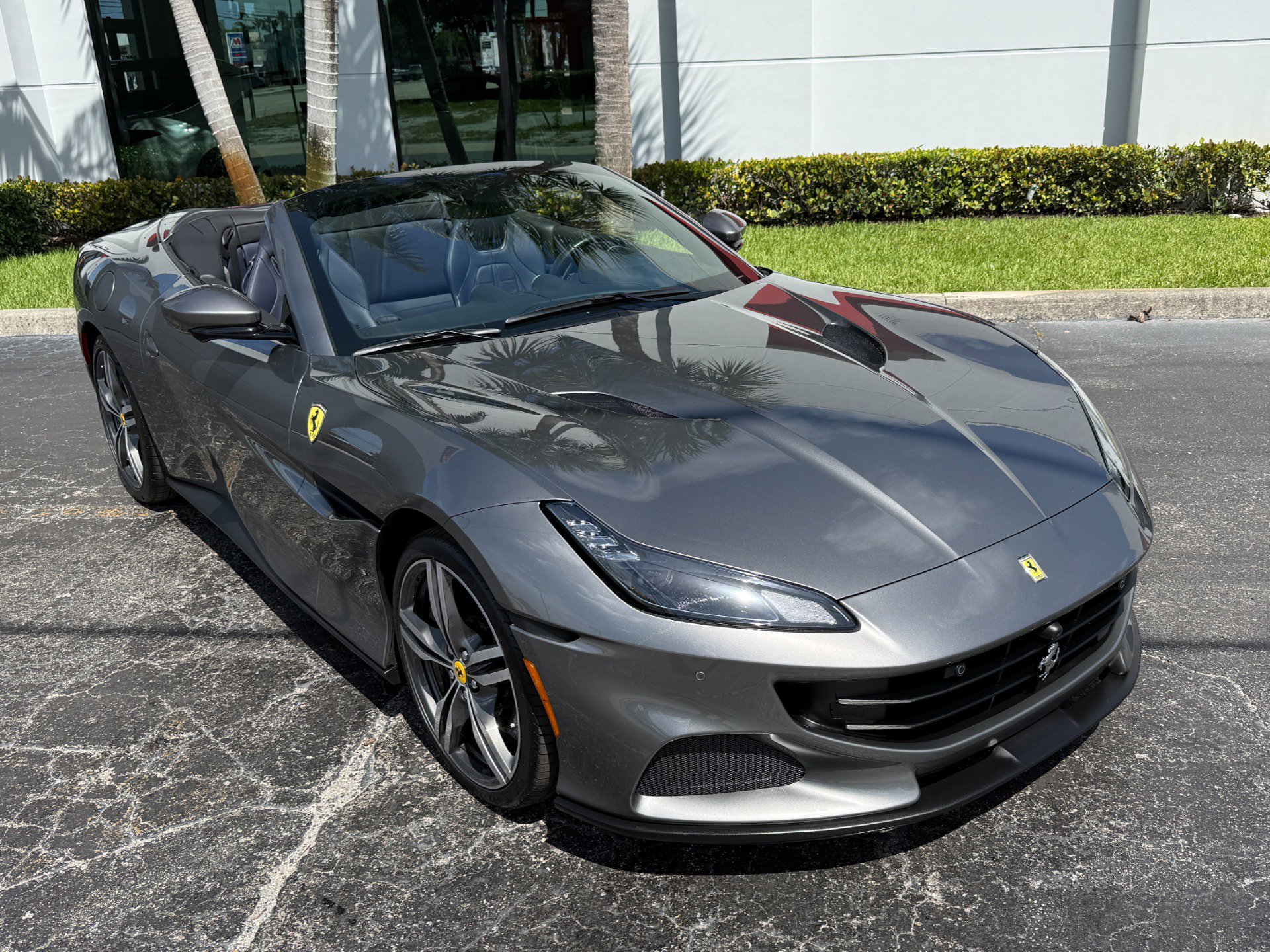 Used 2022 Ferrari Portofino M image 2