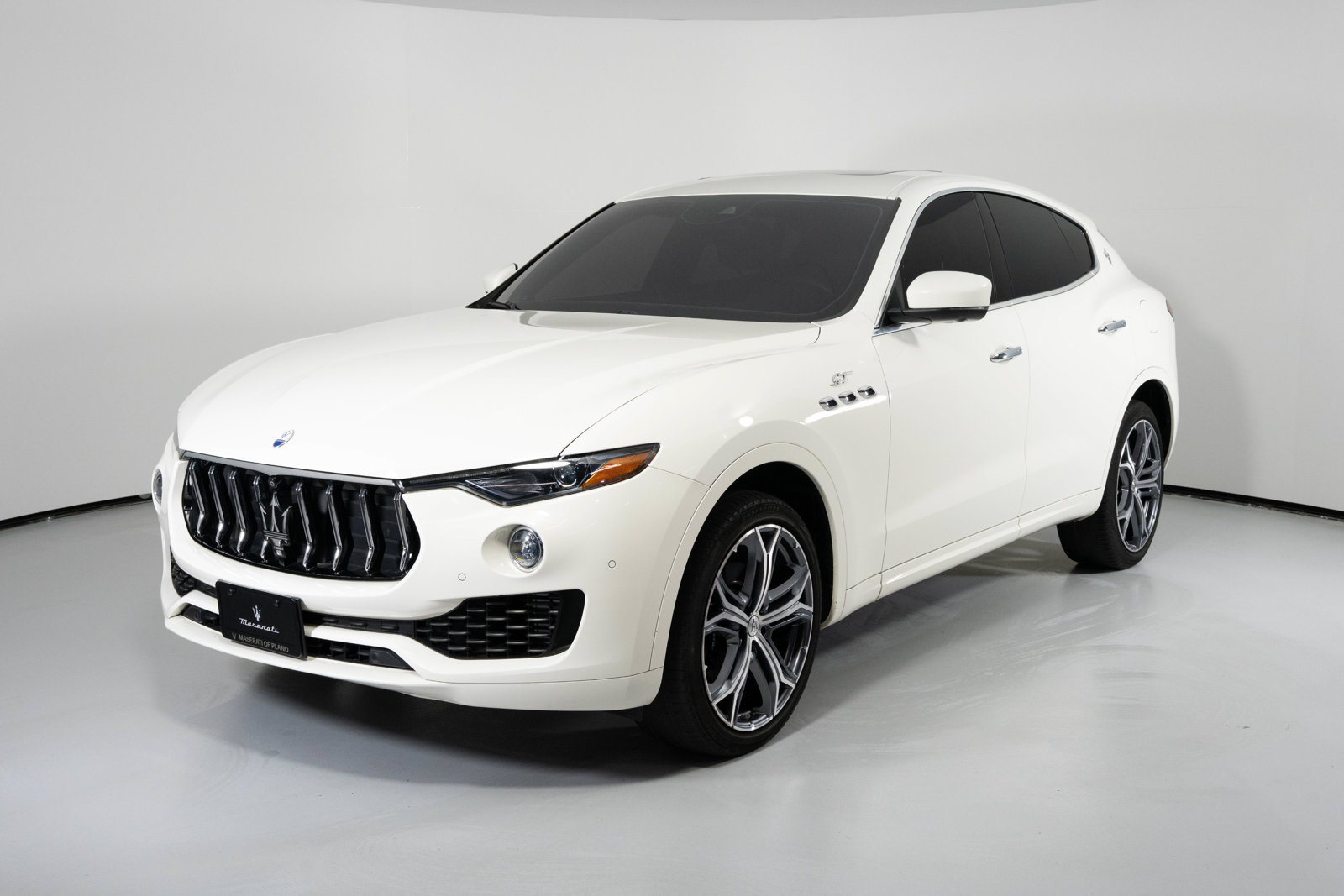 Used 2023 Maserati Levante GT AWD/4WD image 5