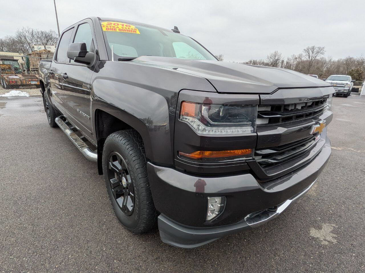 Used 2016 Chevrolet Silverado 1500 LT w/ All Star Edition image 5