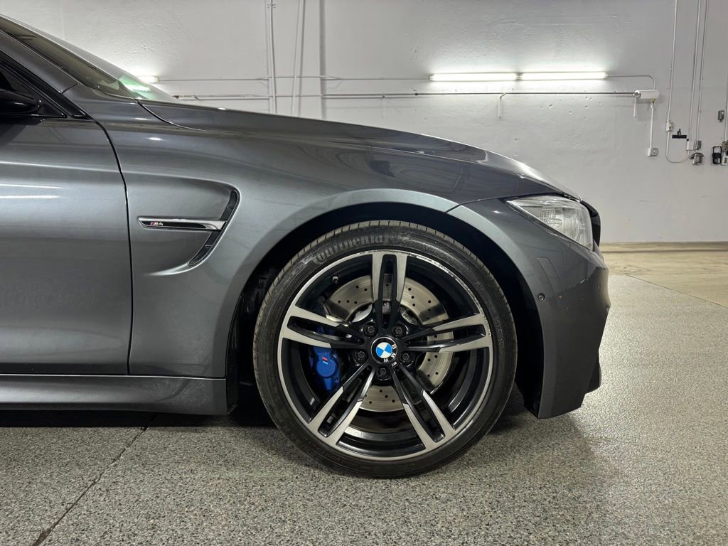 Used 2016 BMW M4 Coupe RWD image 4