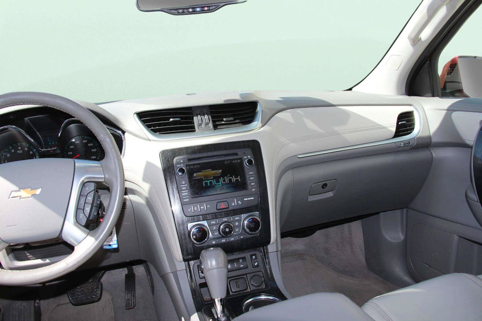 Used 2016 Chevrolet Traverse LTZ AWD/4WD image 16