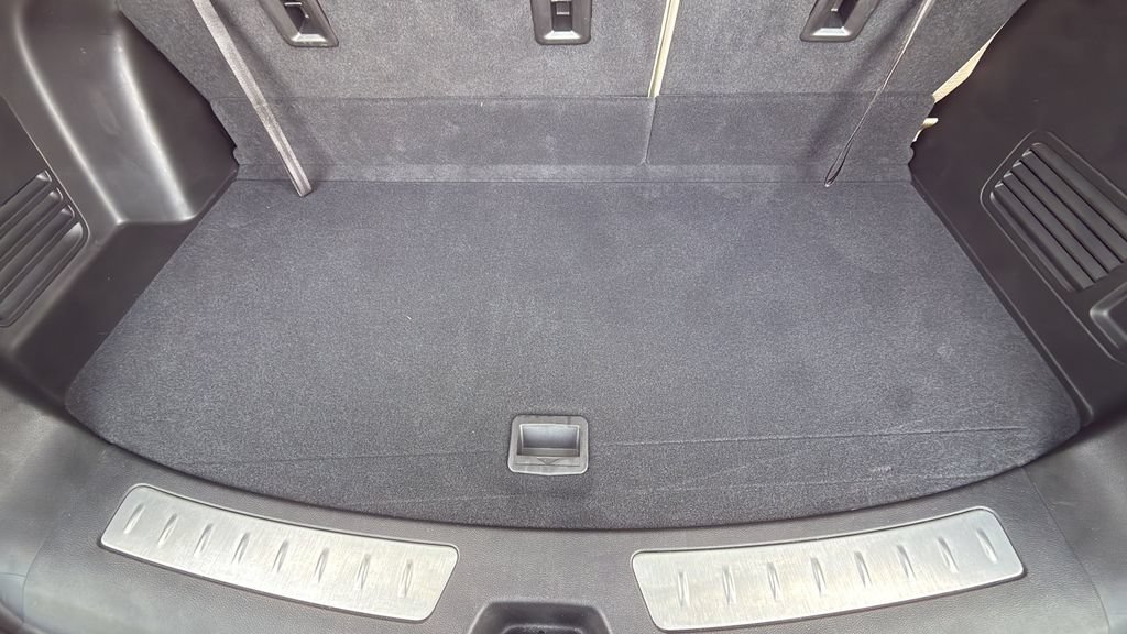 Used 2024 Buick Enclave Essence FWD image 10