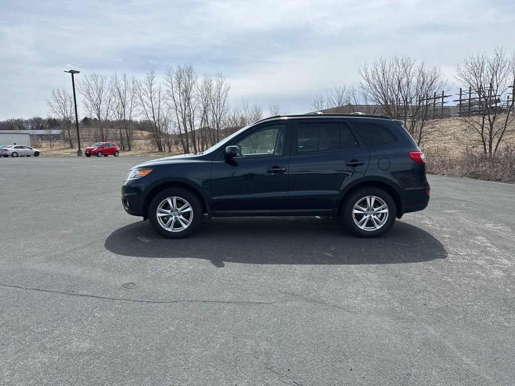 Used 2012 Hyundai Santa Fe SE image 4