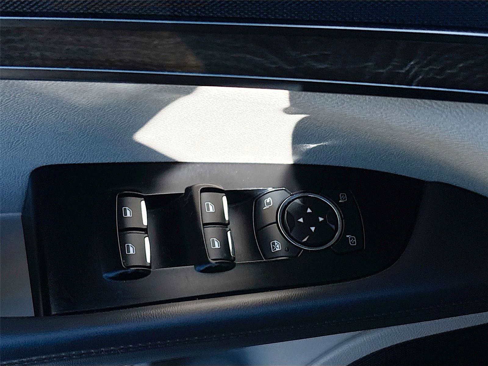 Used 2020 Lincoln Nautilus Reserve w/ Equipment Group 201A image 18