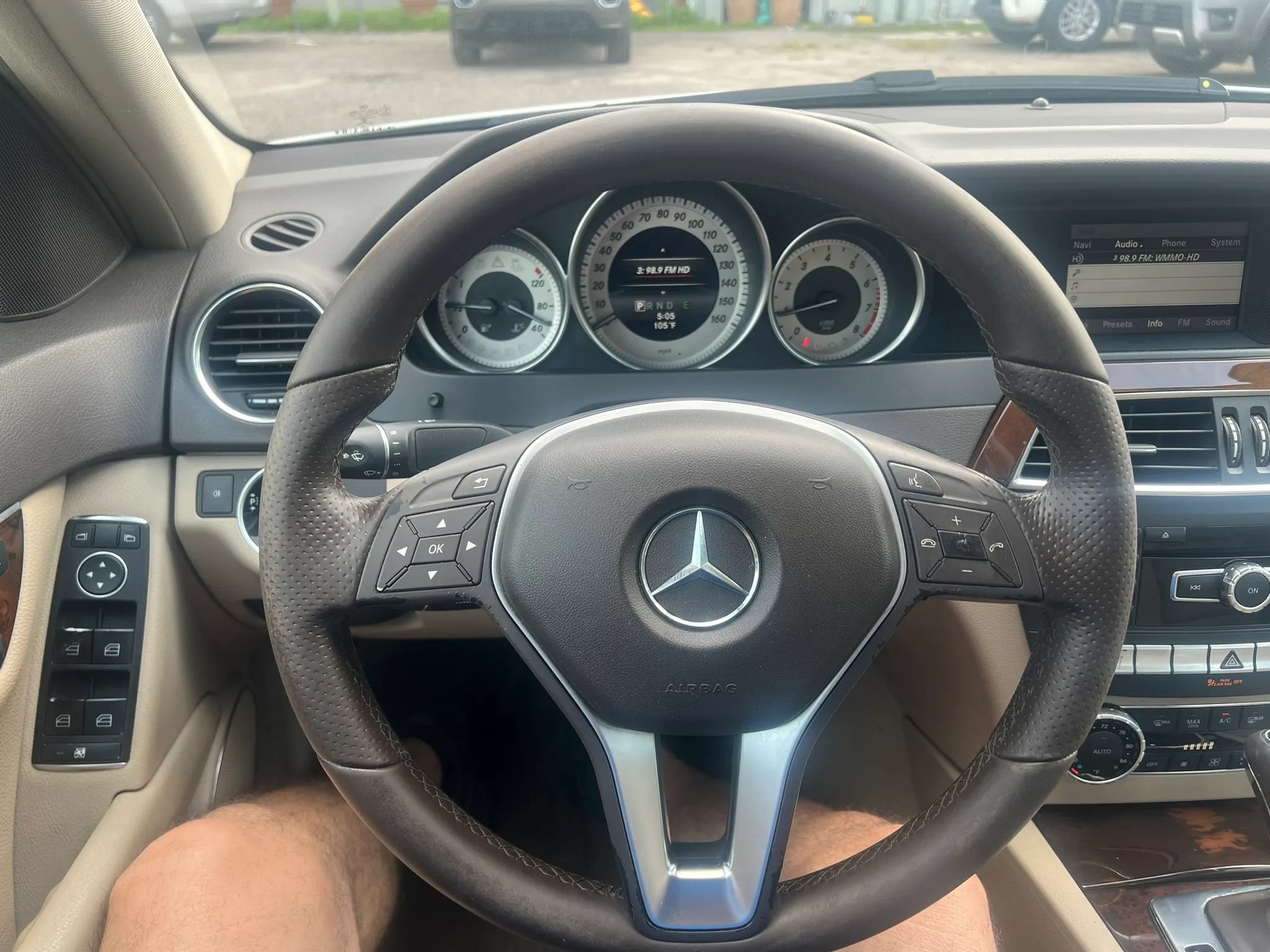 Used 2014 Mercedes-Benz C 250 Sedan image 8