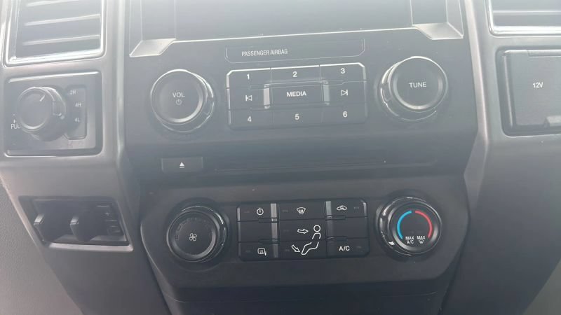 Used 2018 Ford F350 XLT w/ XLT Value Package AWD/4WD image 20