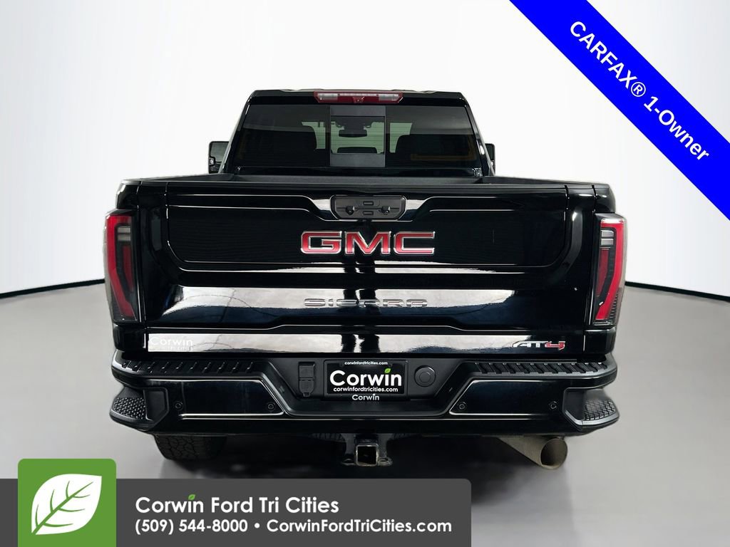 Used 2024 GMC Sierra 2500 AT4 w/ AT4 Preferred Package AWD/4WD image 14