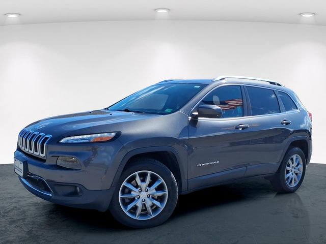 Used 2018 Jeep Cherokee Limited image 2