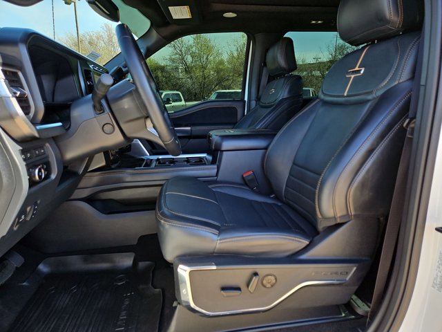 Used 2024 Ford F250 Platinum w/ Tremor Off-Road Package image 17