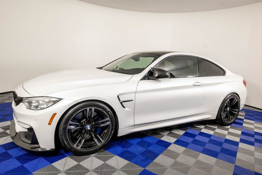 Used 2015 BMW M4 Coupe RWD image 2