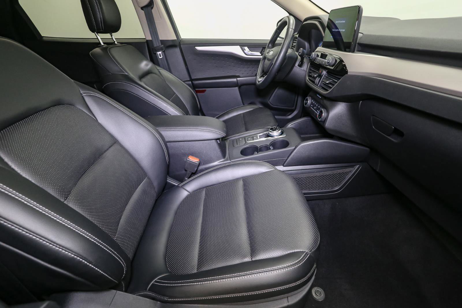 Used 2020 Ford Escape SE Sport AWD/4WD image 19