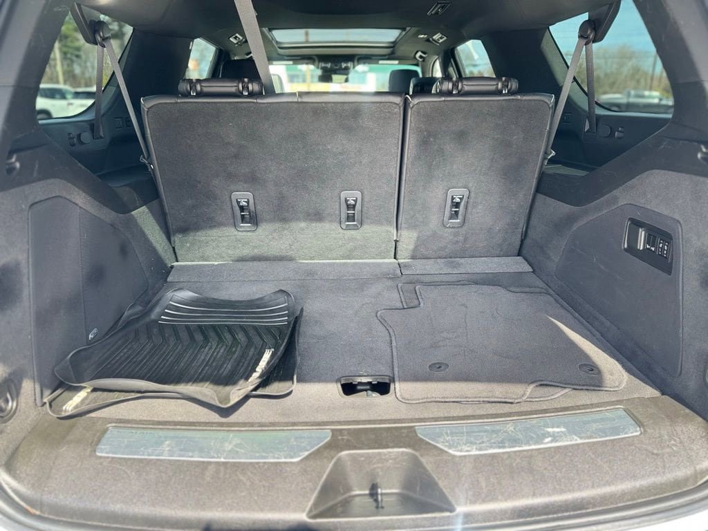 Used 2021 Cadillac Escalade ESV Sport AWD/4WD image 5