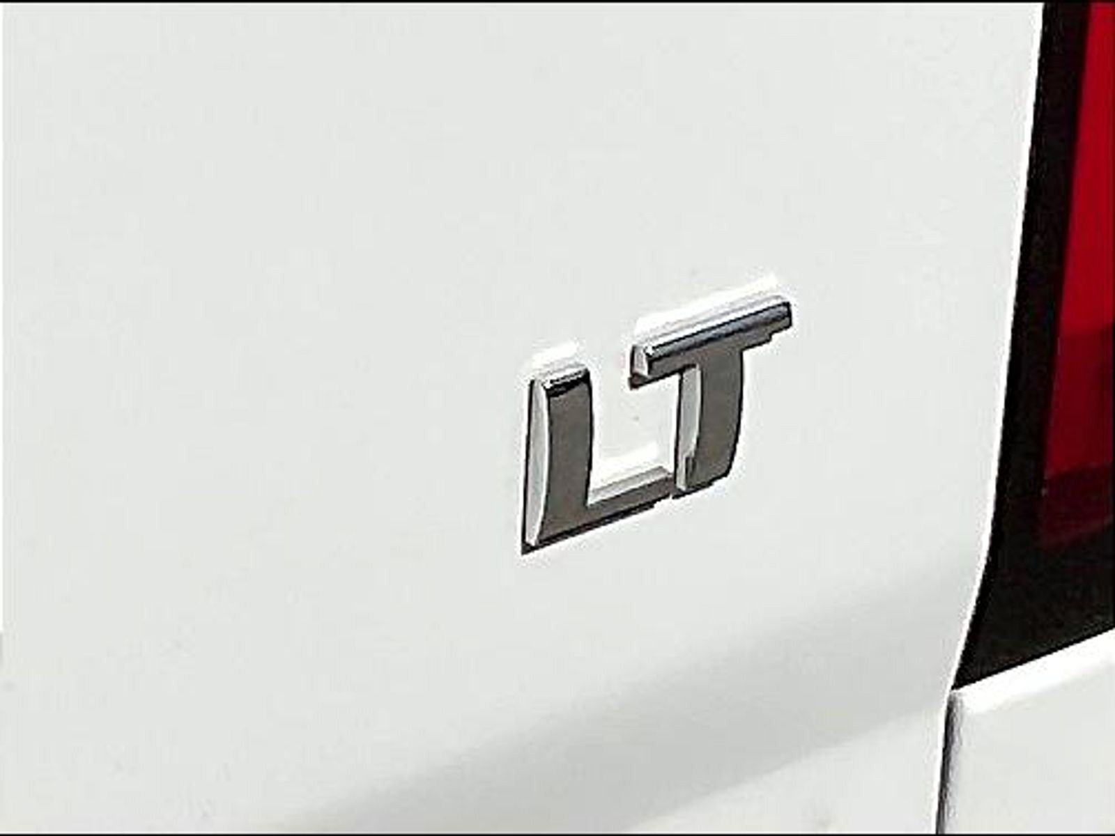 Used 2018 Chevrolet Colorado LT RWD image 25