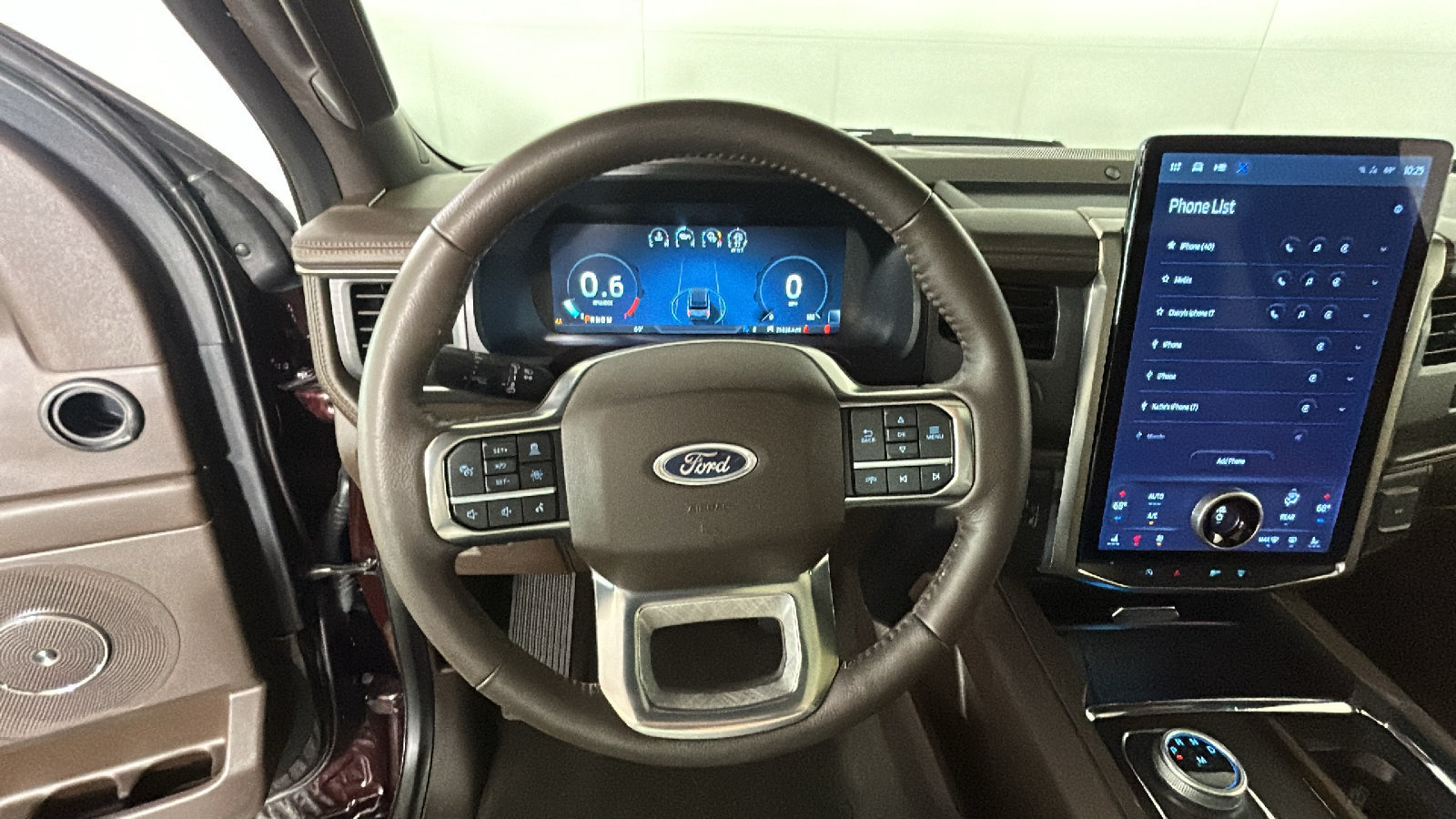Used 2023 Ford Expedition King Ranch AWD/4WD image 18