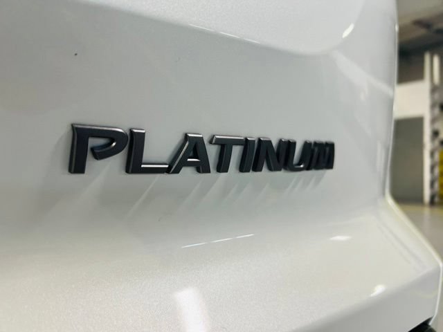 New 2026 Nissan Pathfinder Platinum FWD image 22