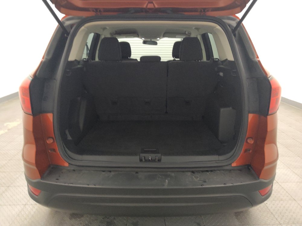 Used 2019 Ford Escape S FWD image 29