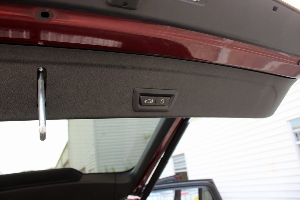Used 2025 BMW X6 xDrive40i image 25