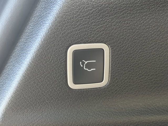 New 2026 Chrysler Voyager LX image 15