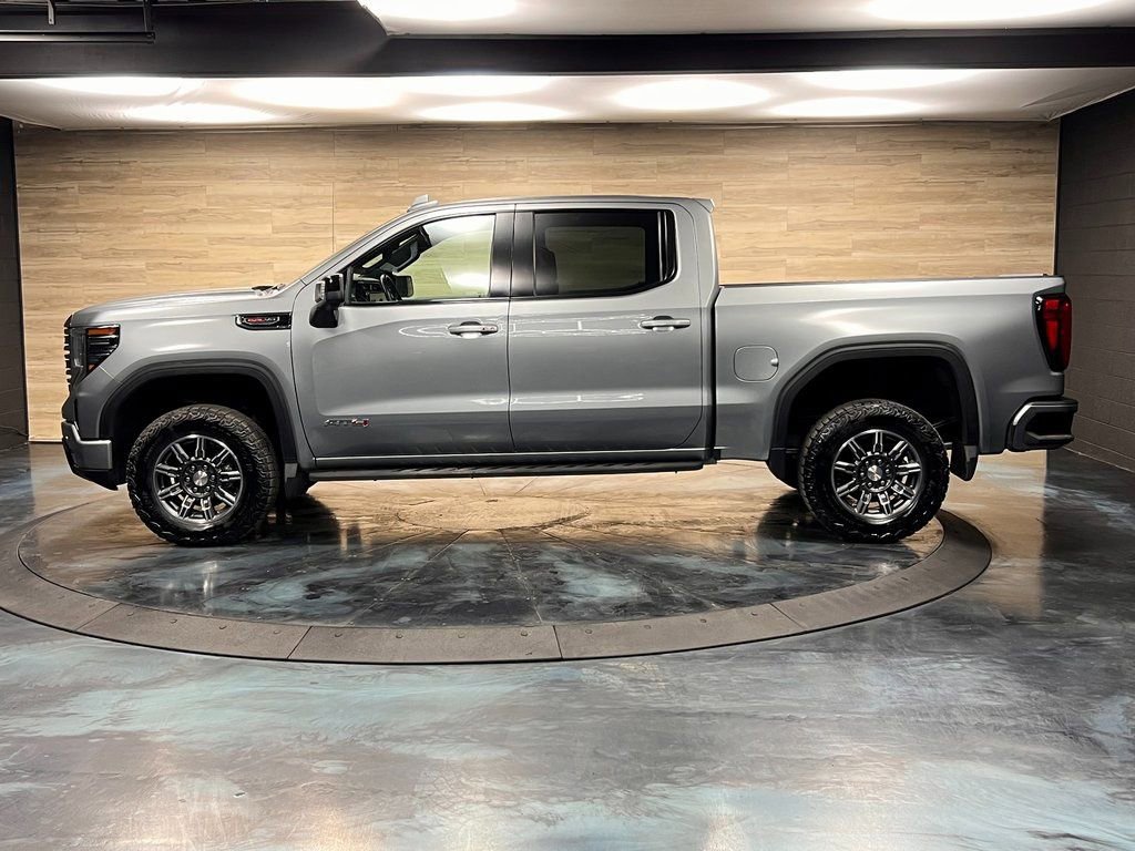 Used 2024 GMC Sierra 1500 AT4 w/ Technology Package image 17