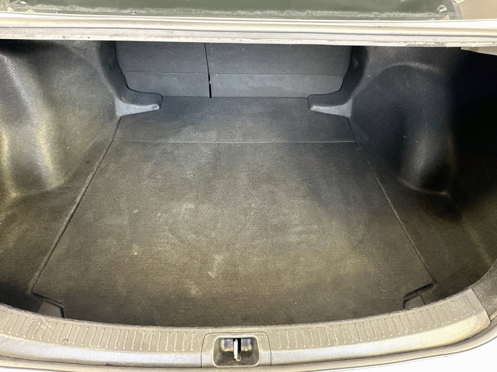 Used 2022 Toyota Corolla LE FWD image 23