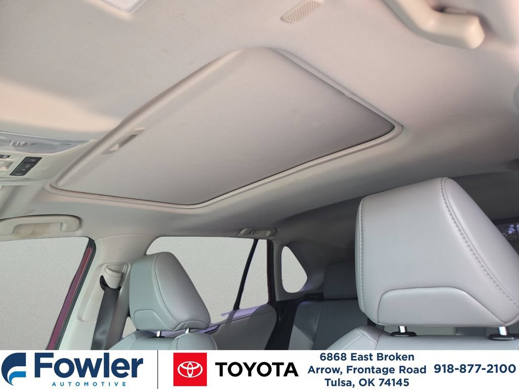 Used 2024 Toyota RAV4 Limited AWD/4WD image 22