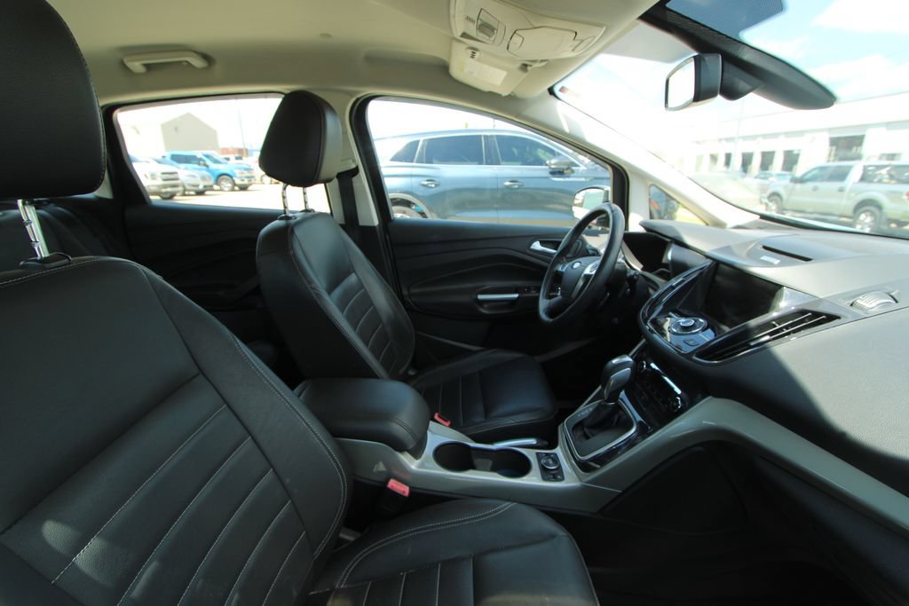 Used 2013 Ford C-MAX SEL FWD image 18