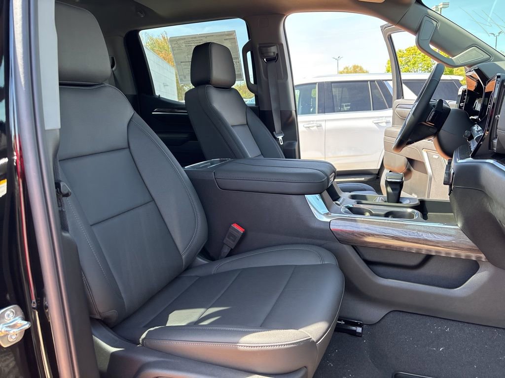 New 2025 Chevrolet Silverado 1500 LTZ w/ Technology Package image 33