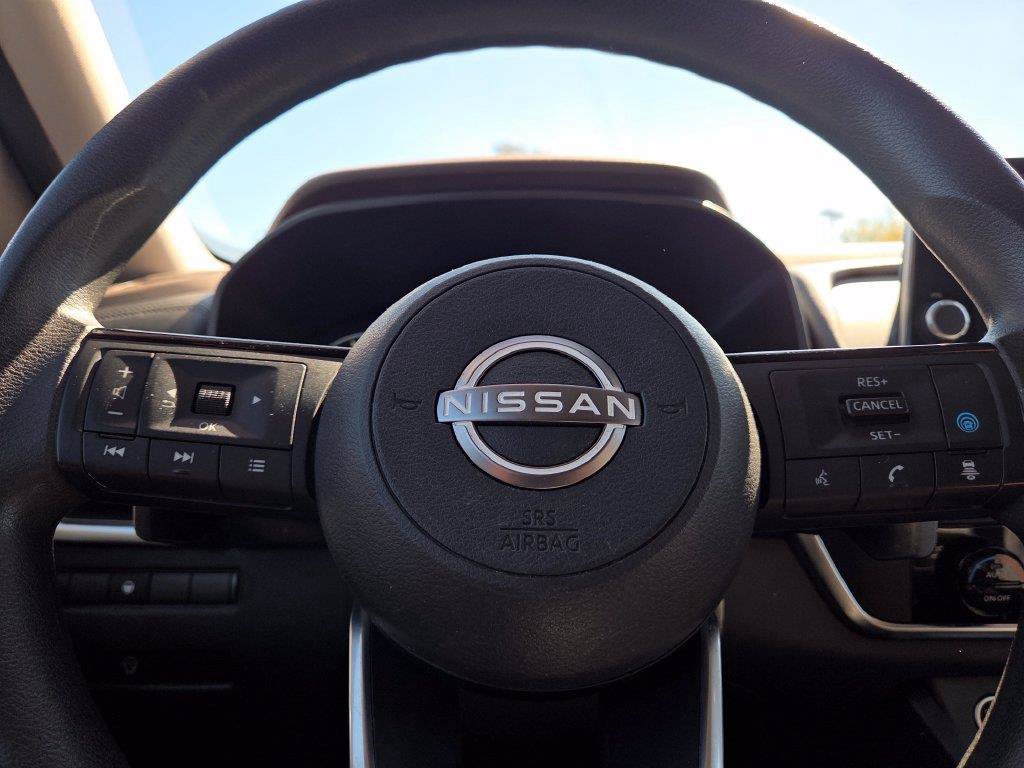 Certified 2023 Nissan Rogue SV AWD/4WD image 31