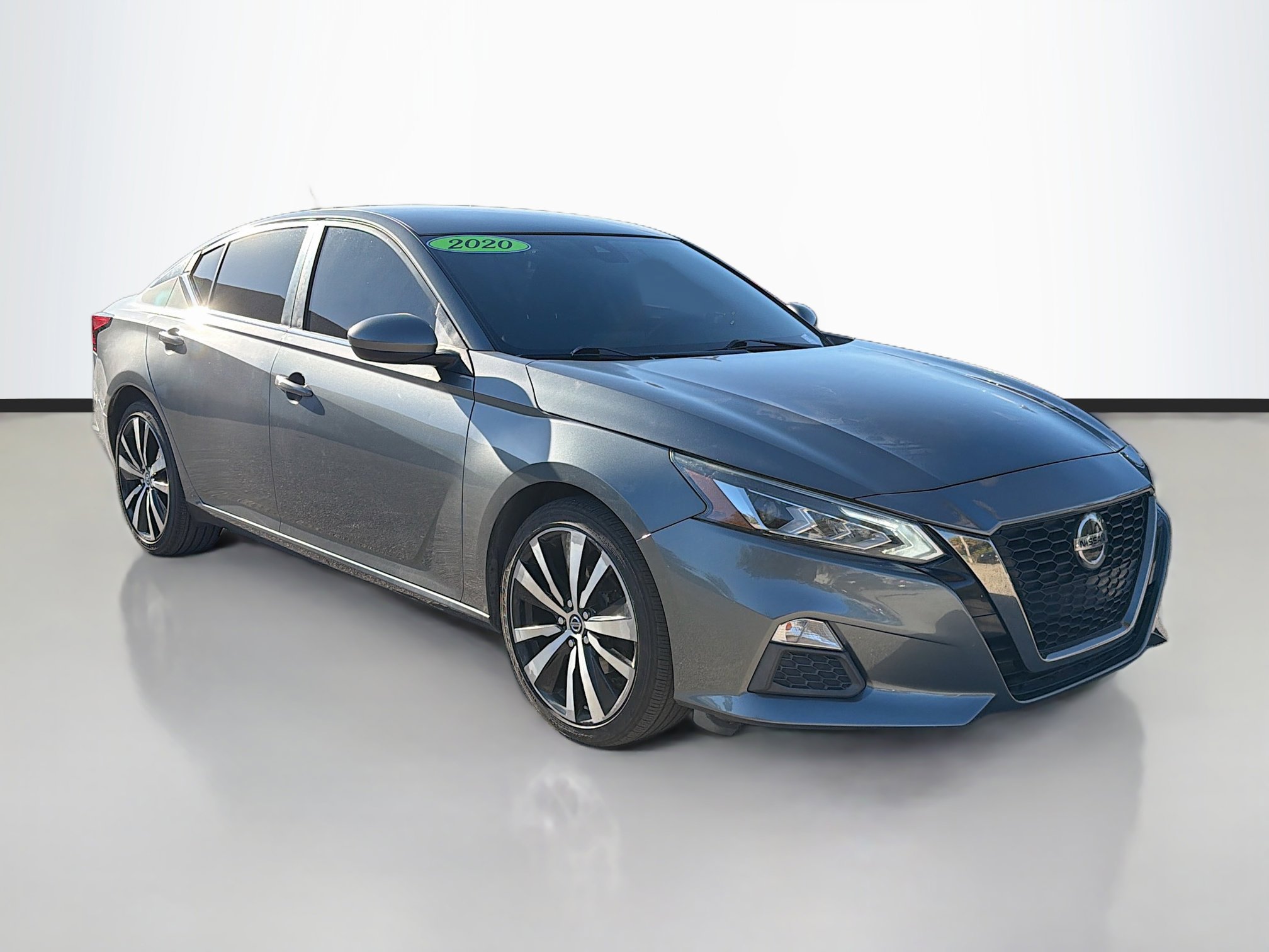 Used 2020 Nissan Altima 2.5 SR image 1