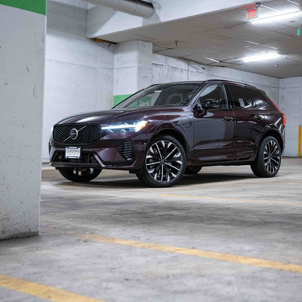 New 2026 Volvo XC60 T8 Ultra w/ Protection Package Premier