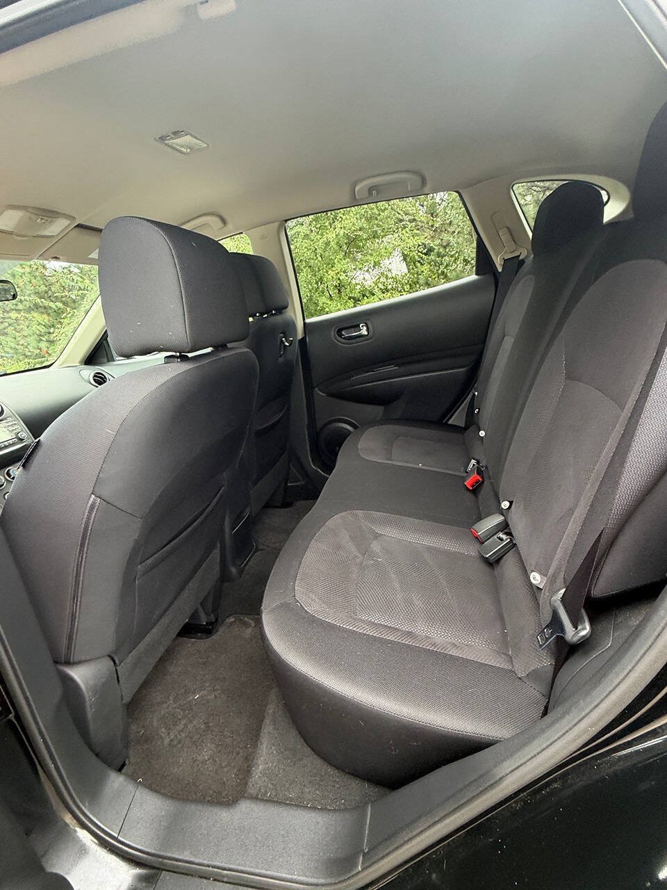 Used 2012 Nissan Rogue S w/ Special Edition Pkg FWD image 8