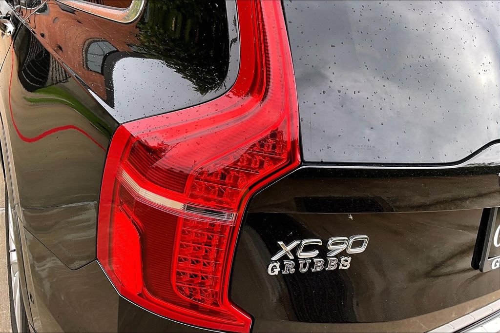 Used 2016 Volvo XC90 T6 Momentum w/ Momentum Plus Package AWD/4WD image 43