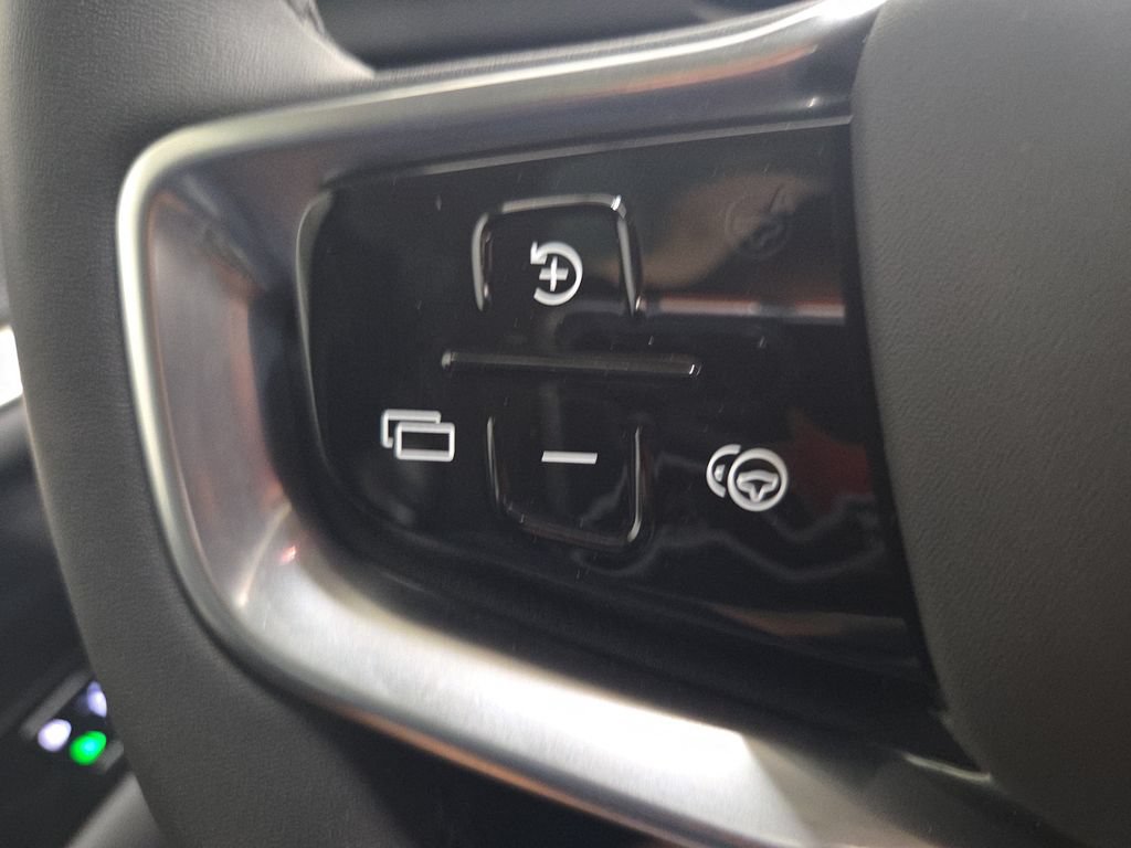 New 2026 Volvo EX90 Ultra AWD/4WD image 23