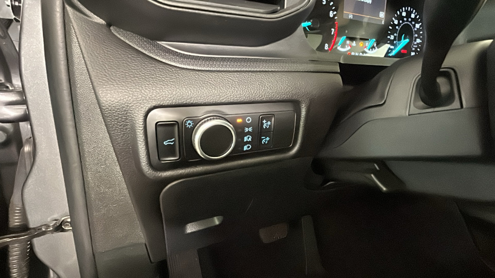 Used 2023 Ford Explorer 4WD image 22