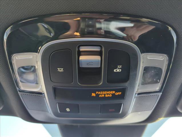 Used 2022 Hyundai Santa Cruz SEL Premium image 22