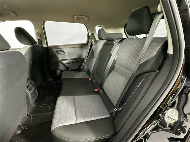 Used 2023 Nissan Rogue SV image 23